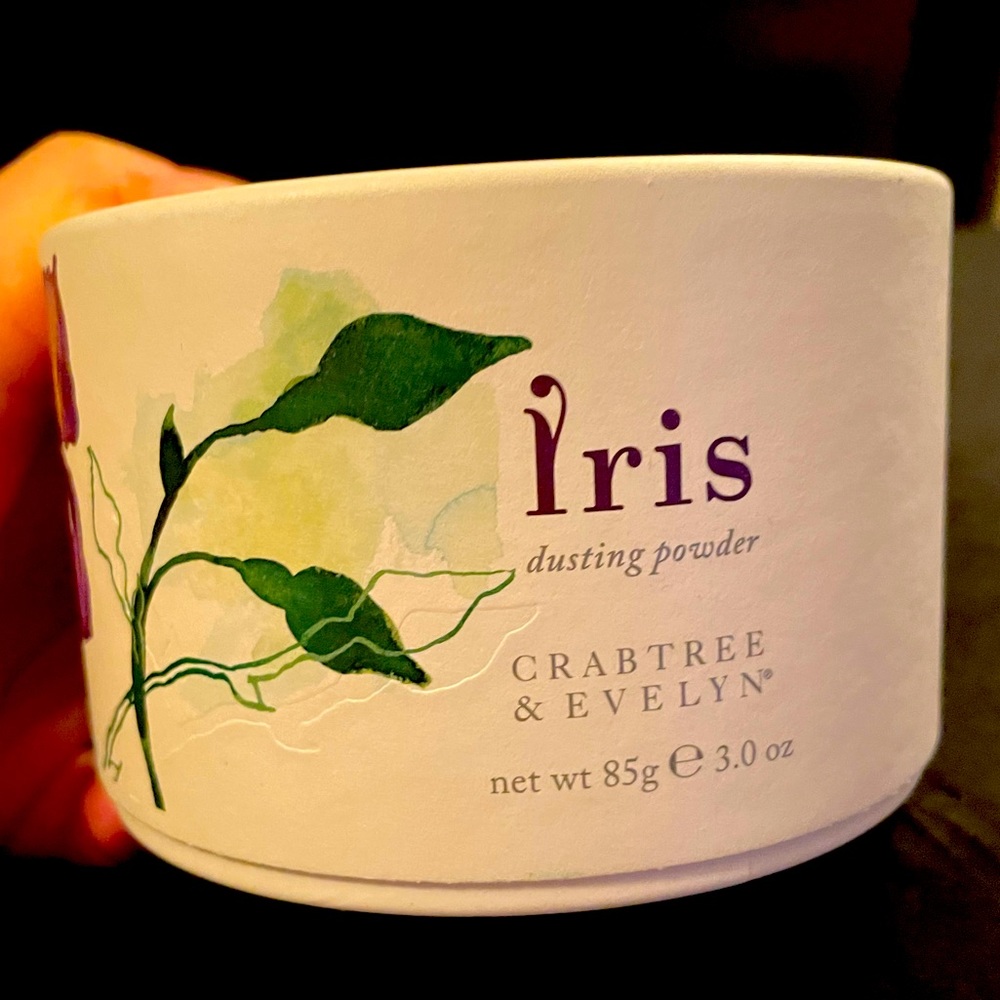 Crabtree & Evelyn Iris Dusting Powder NIB